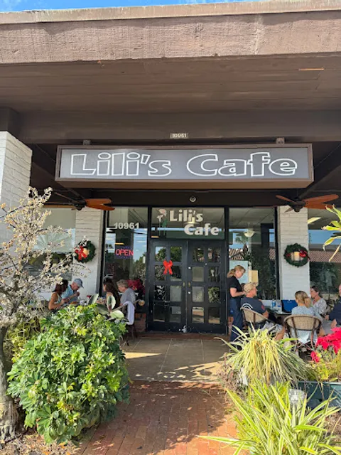 Lili's Cafe