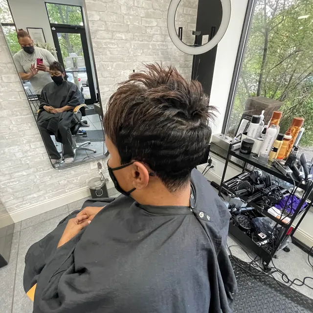 Hairtique Color & Design Salon