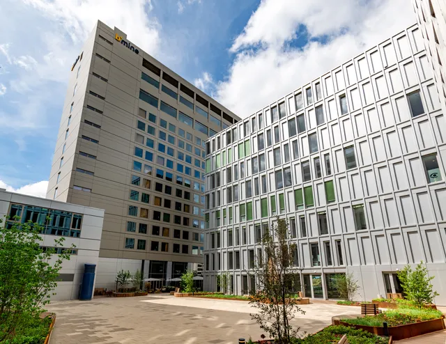 b'mine Frankfurt Airport