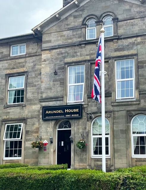 Arundel House Hotel