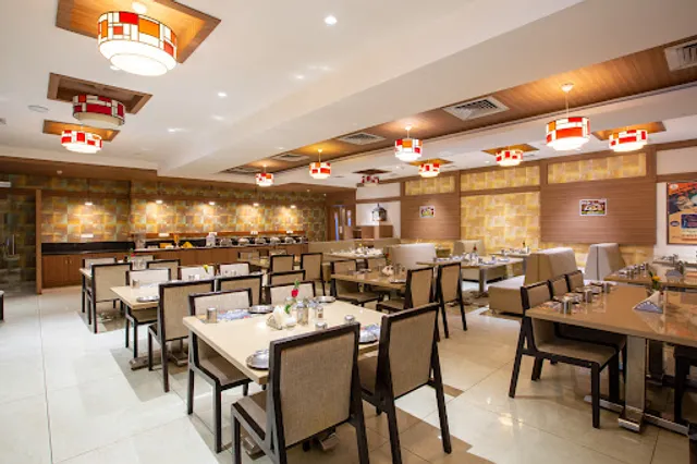 Navarathna Veg Restaurant