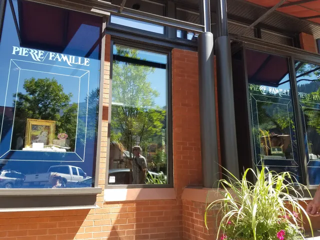 Pierre/Famille, Inc.