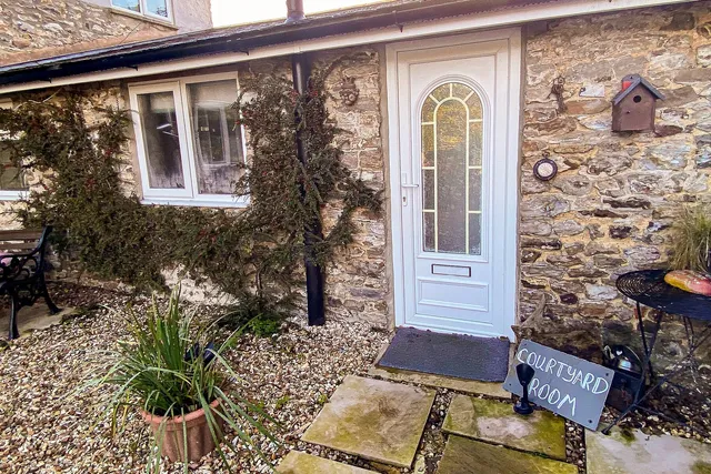 Monkton Court House B&B