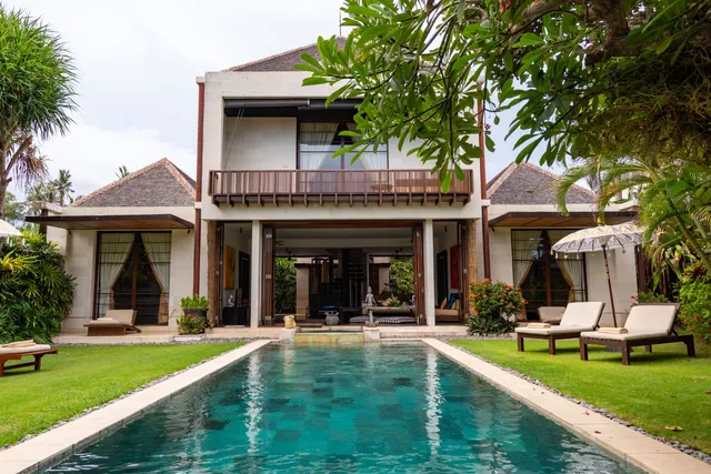 Majapahit Beach Villas