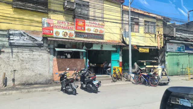 Tony's Eatery/Restaurant