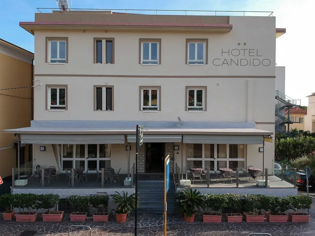 Hotel Candido