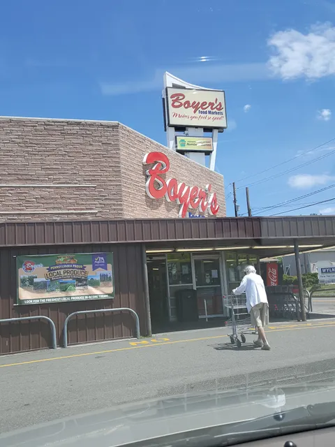 Boyer's Food Market Hazleton