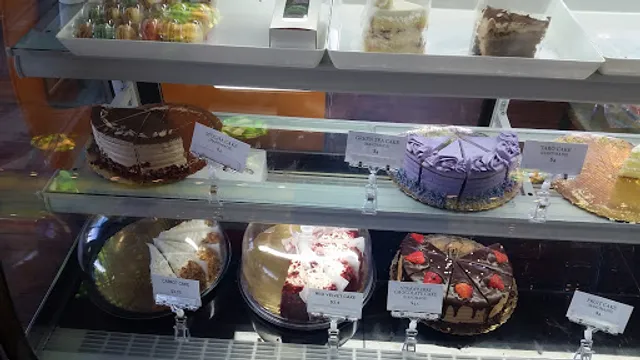 Look Up Dessert Cafe