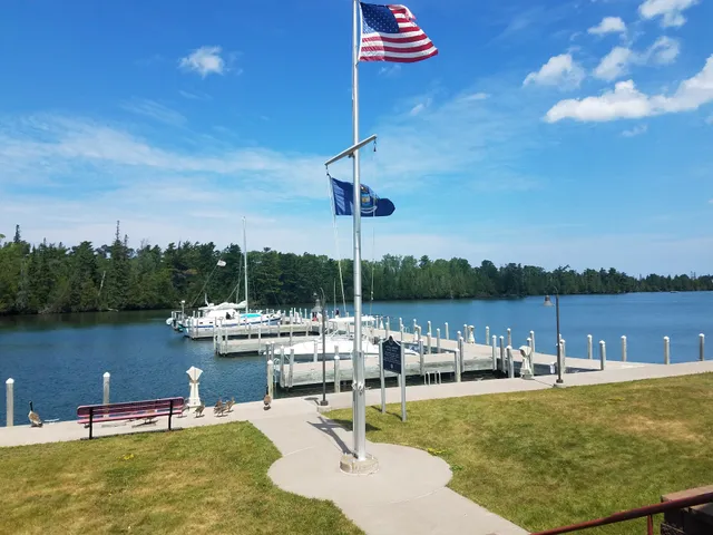 Copper Harbor Marina