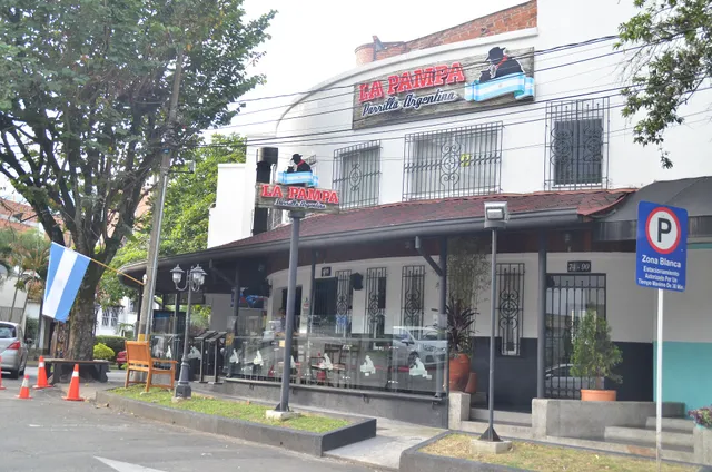 La Pampa | Argentine Grill & Live Music - Avenida Jardín