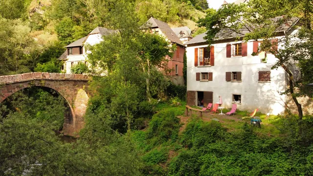 Les Pieds dans L'eau (Gîte d'étape)