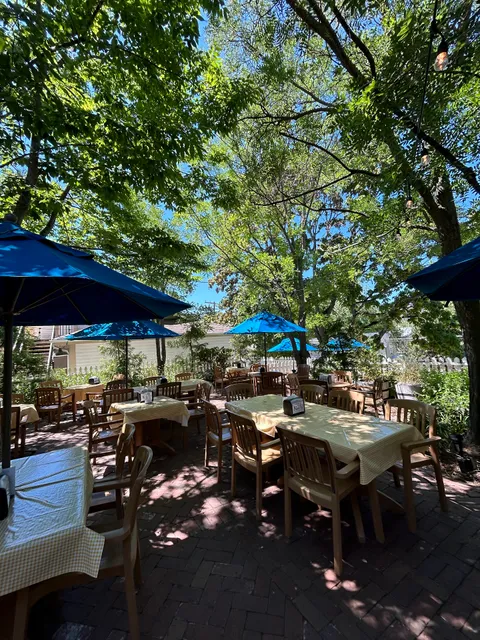 Black Barn Farm Kitchen & Deli | Brunch, Dinner, Catering & Venue in Jacksonville OR