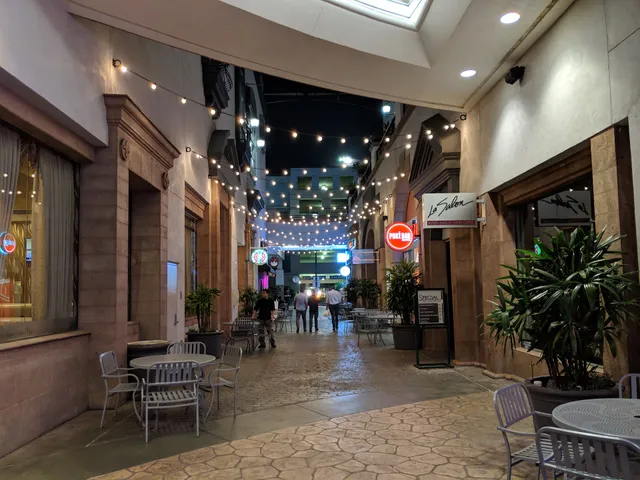 Glendale Marketplace