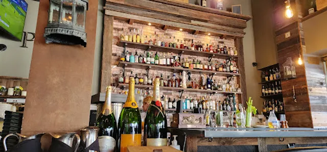 Park & Howard Bistro