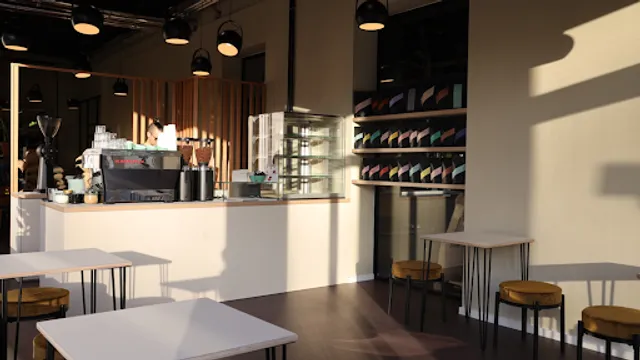 Kaffeekirsche Roastery Tempelhofer Damm