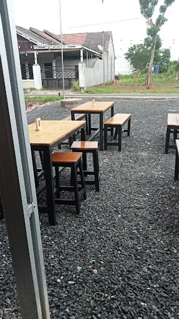 Sir.Kel Caffe n Angkringan