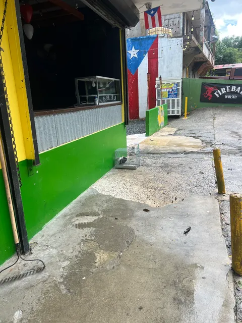 Vamo Arriba Market Place