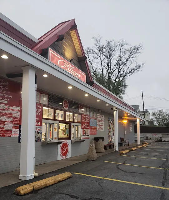 Geistown Shopping Center