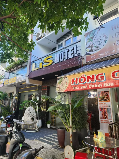 Lis Hotel