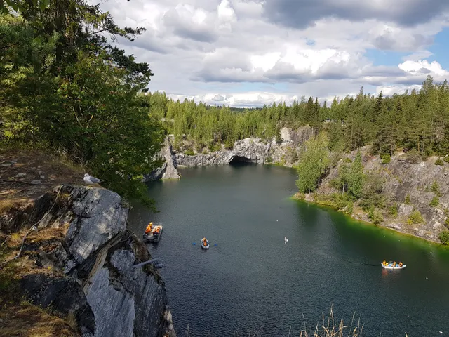 Gornyy Park Ruskeala