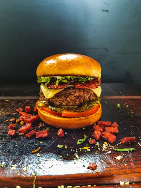 Hungry Burger, Sanduíches & Assados