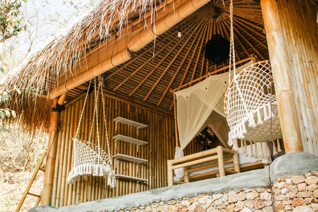 360 Surf Academy - Surf Lodge & Surf School