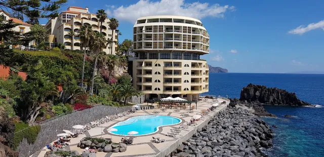 Lido/Funchal Tourist Two Bedroom Apartment