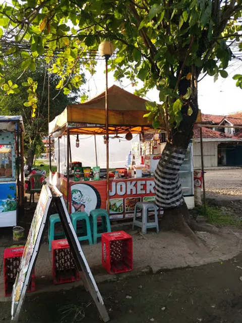 Joker kebab dan sosis bakar