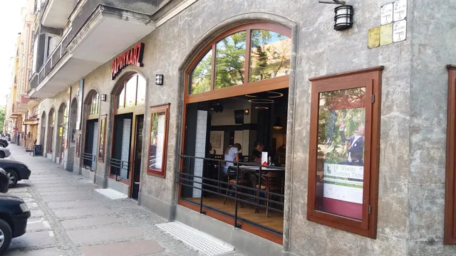 Paprykarz Fish Market