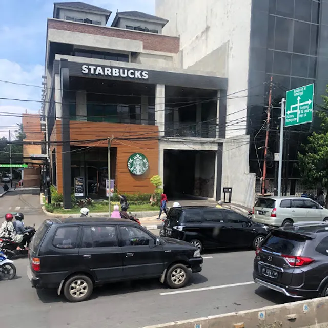 Starbucks Drive Thru Hayam Wuruk
