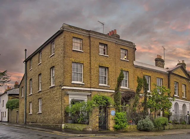 Number One Port Hill