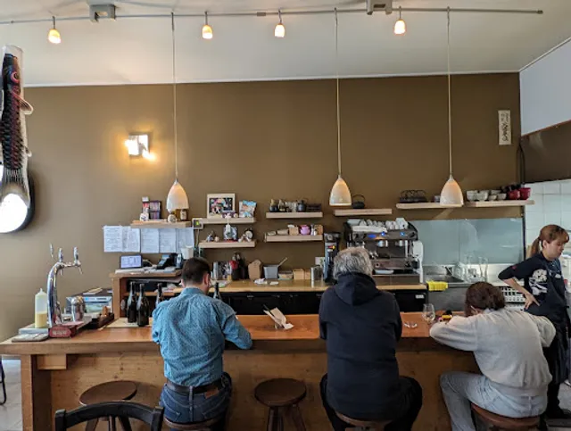 Ramen Okawali Charpennes pâtes et soupe faites maison froides ou chaudes