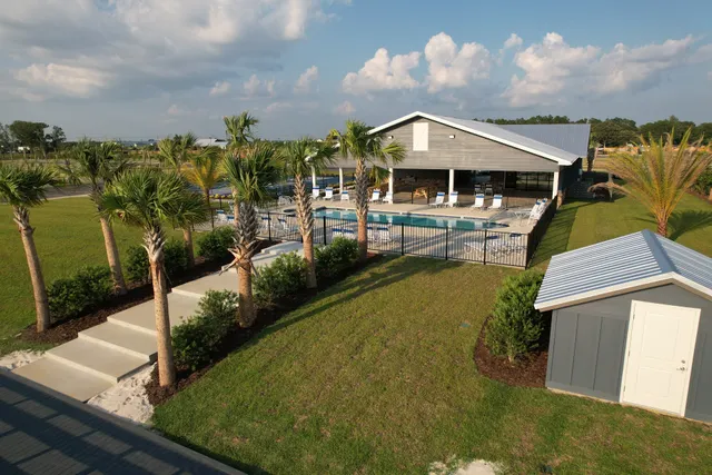 Grand Riviera Rv Resort — Foley, Alabama