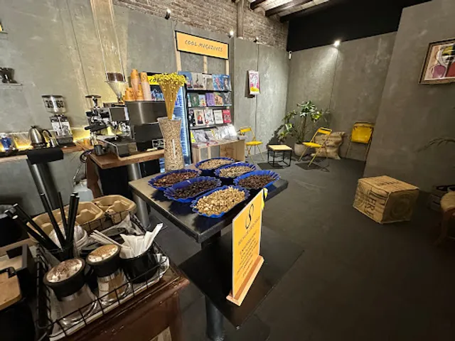 Salvatge Coffee – Cafetería de Especialidad en Gràcia