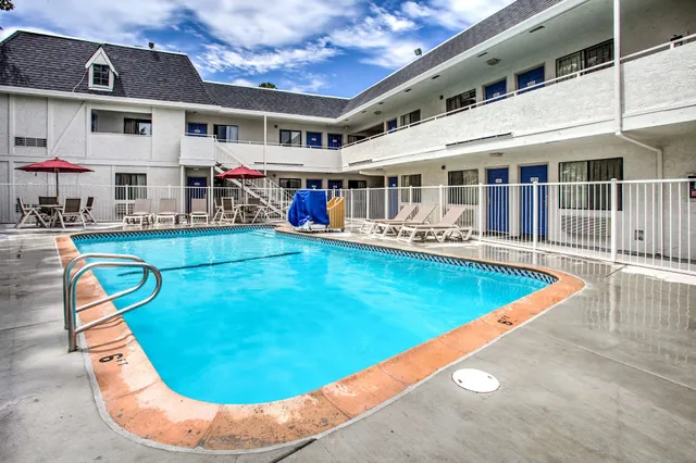 Motel 6 Fairfield, CA - North