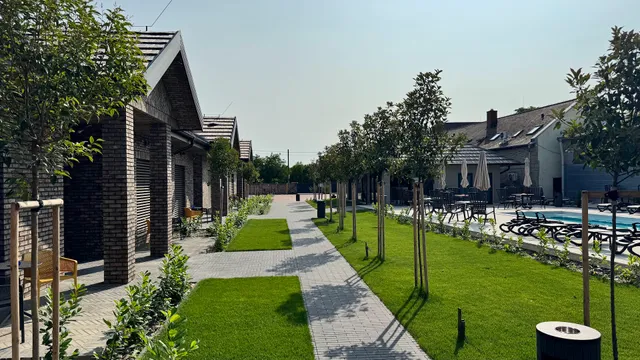 Brick House - Hotel apartments - Coffee & Drink