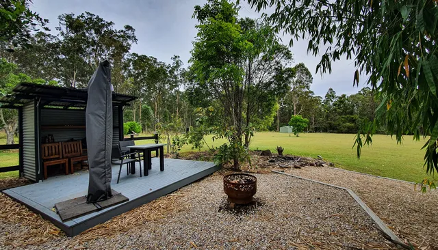 Tuckeroo Cottages & Gardens