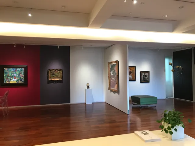 Metaphysical Art Gallery