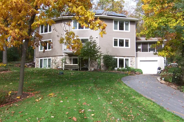 Tree Top Bed & Breakfast/Vacation Home Rental