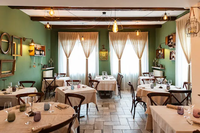 Osteria ed Enoteca Al 48