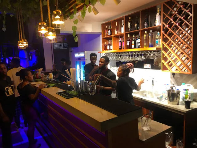 West View Lounge And Club