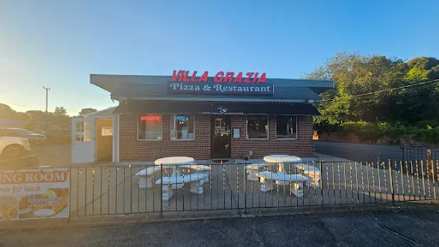 Villa Grazia Pizzeria & Restaurant