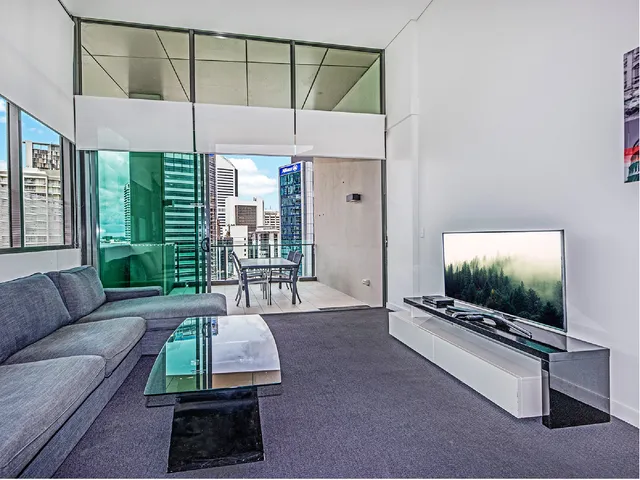 Quattro on Astor Apartments