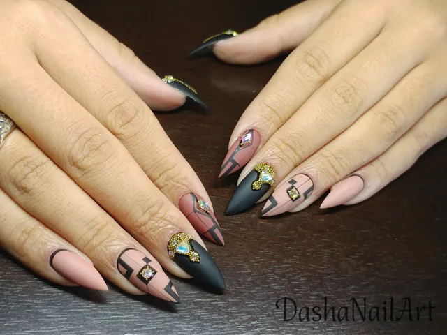Dasha Nail Art (Mobile Nail Services)