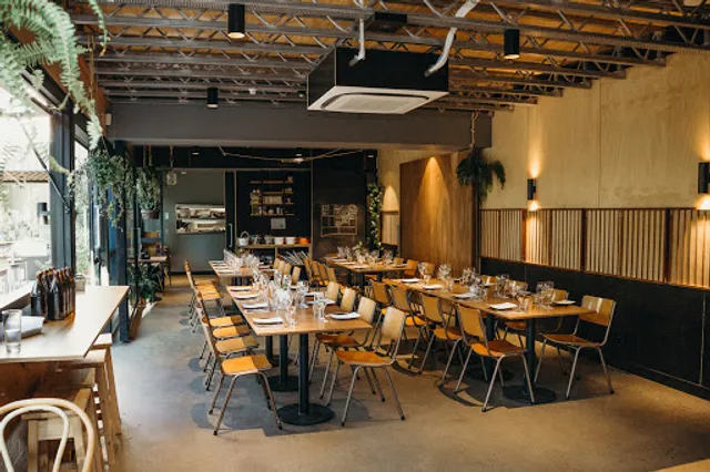 STREAT Cromwell Cafe