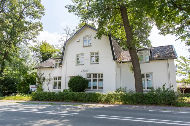 De Koepel Enschede (B&B)