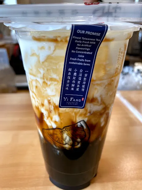 YiFang Taiwan Fruit Tea