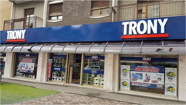Trony via Ducco Brescia