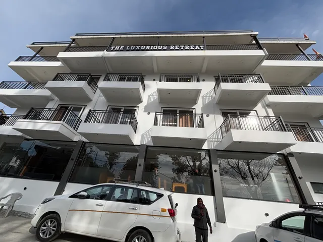 The Luxurious Retreat