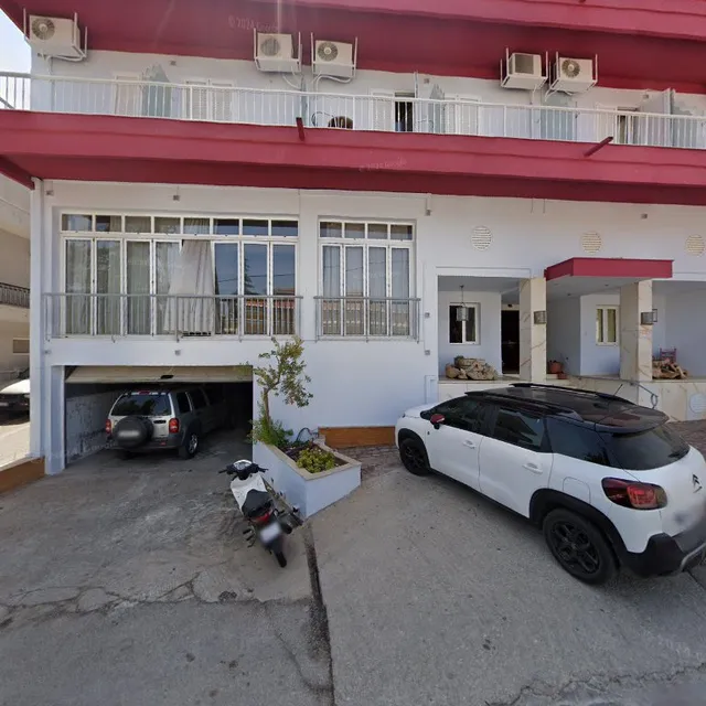 ΞΕΝΟΔΟΧΕΊΟ ΕΡΜΙΟΝΙΔΑ